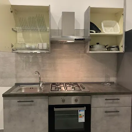 Miris Apartment Fast Comfortable Naples Airport Capodichino 25 Minutes Walk Self Check-In Exterior foto
