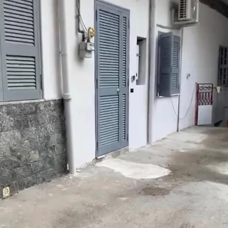 Miris Apartment Fast Comfortable Naples Airport Capodichino 25 Minutes Walk Self Check-In Exterior foto