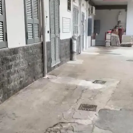 Miris Apartment Fast Comfortable Naples Airport Capodichino 25 Minutes Walk Self Check-In Exterior foto